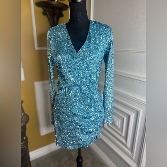 SHOW ME YOUR MUMU
PARTY HOP DRESS Sequin Blue Dress - Picture 5 of 17